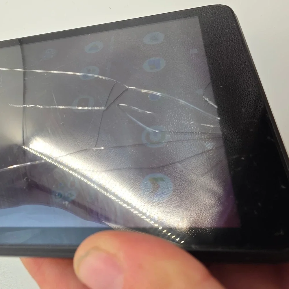 BLU‎ M8L Android Tablet 8 inch Display Black Cracked Screen For Parts Repair O5